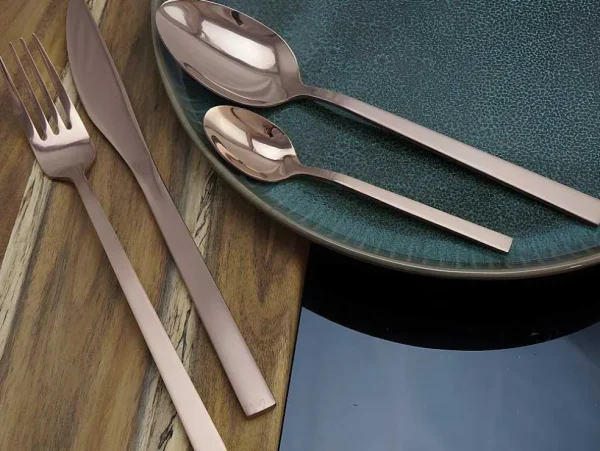 Flash Sale Bestekset 16 Stukken - Inox - Koperkleur - Briljant Bestek