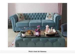 Online Drie- En Tweezitsbank Van Pastelblauw Velours Chesterfield Bankstel 3+2