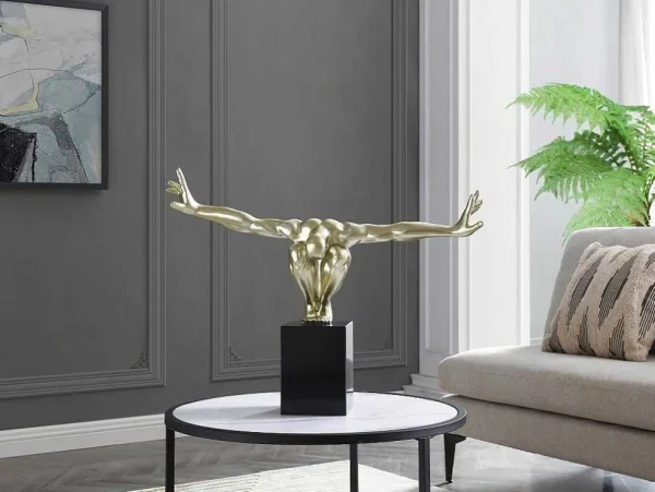 Outlet Groot Beeld Soledad Ii Van Hars - L 73 X H 57 Cm - Goud Standbeeld