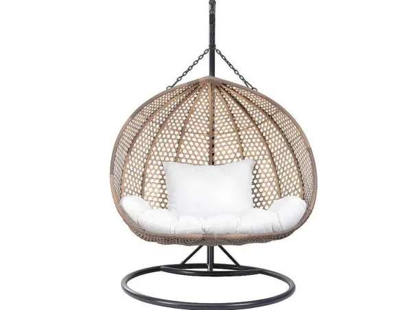 Hot Tweezits Hangstoel Van Beige Gevlochten Hars Met Wit Kussen - Vahina Hangstoel